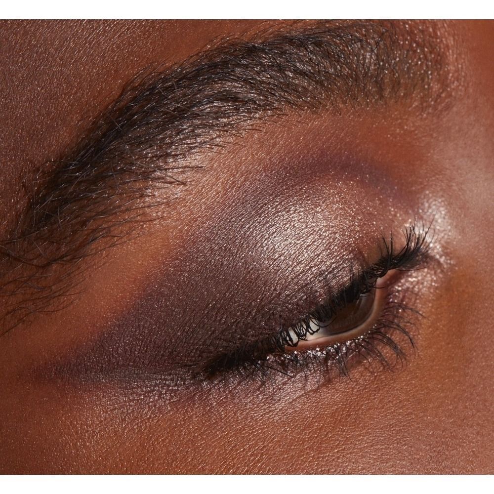 MAC Connect In Colour Eye Shadow Palette: Embedded in Burgundy - Picture 4 of 6